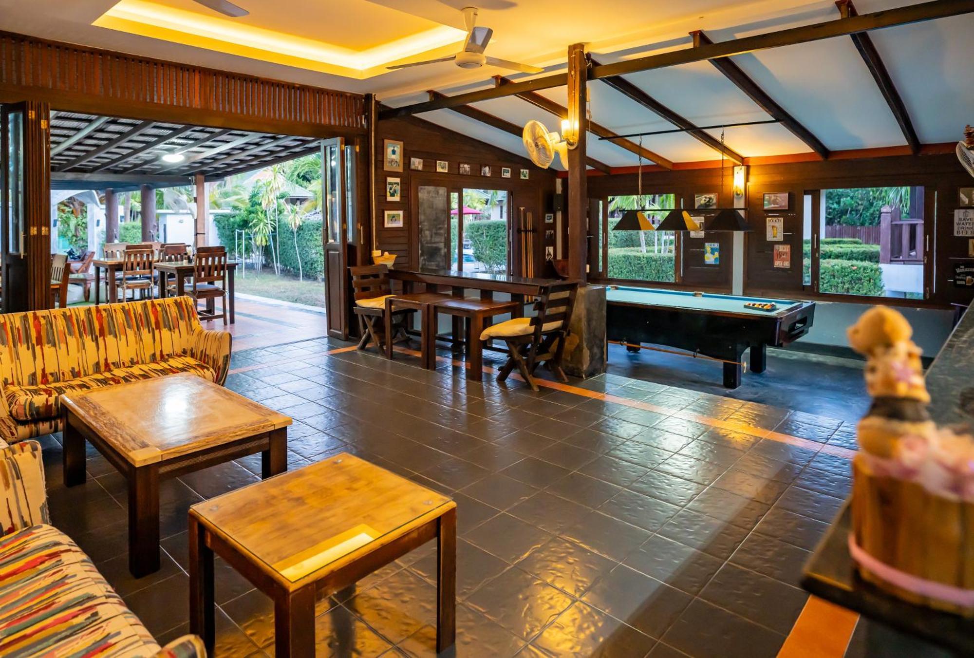 Phatcharee Resort بان تاي المظهر الخارجي الصورة