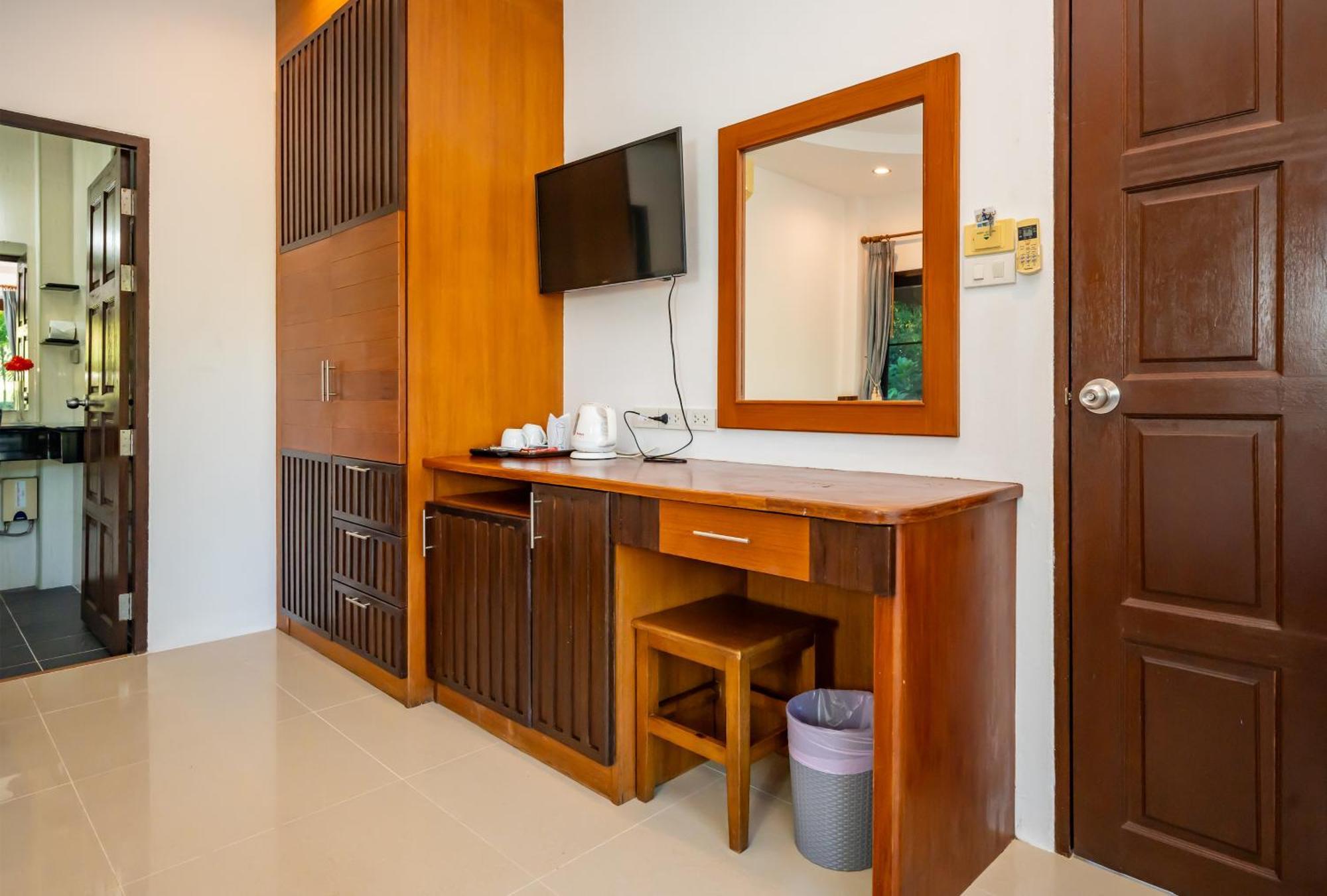 Phatcharee Resort بان تاي المظهر الخارجي الصورة